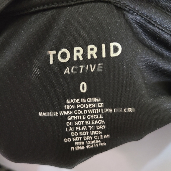 Torrid Active Black Mesh Tee Sz 0 EUC - Picture 6 of 6